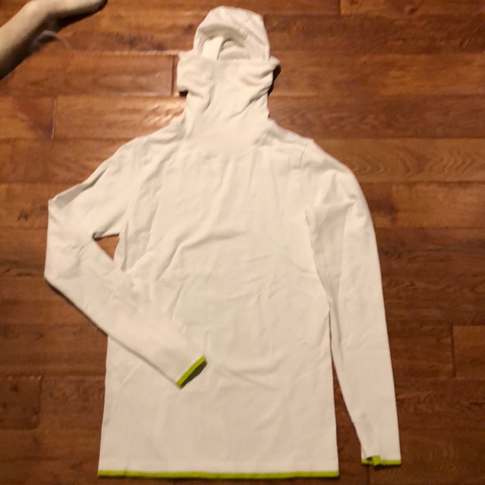 Athleta hooded pullover